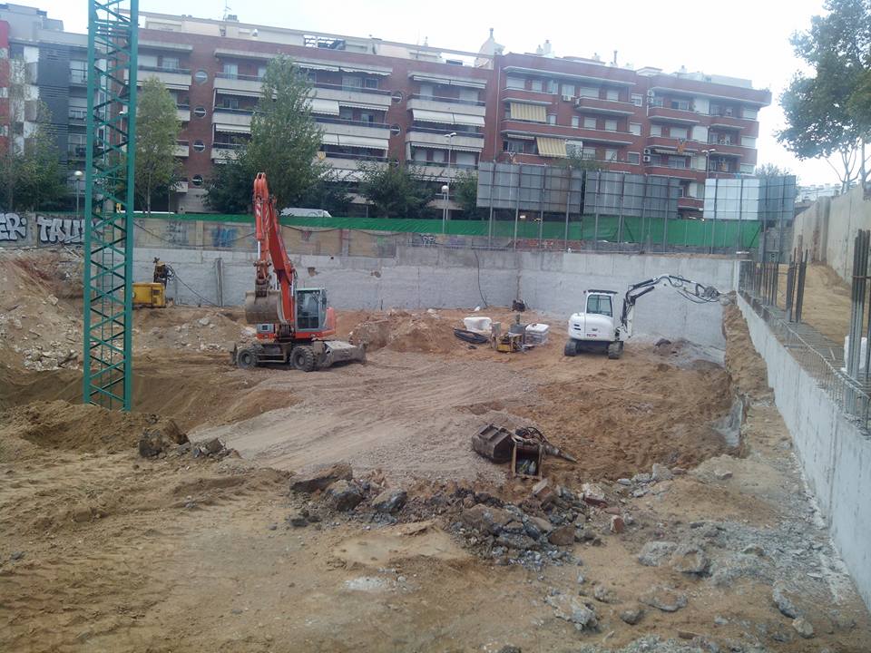 Pantallas y Fresado de Pantallas excavacions2rius